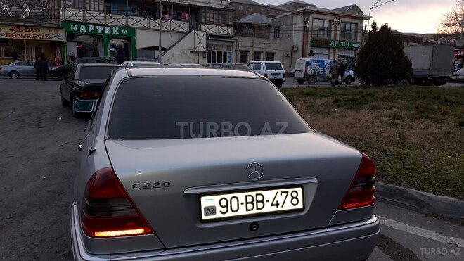 Mercedes C 220 1995, 215,500 km - 2.2 l - Bakı