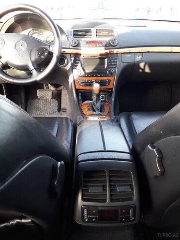 Mercedes E 320 2002, 288,239 km - 3.2 л - Bakı