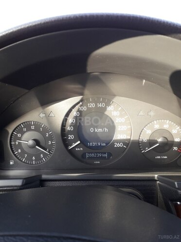 Mercedes E 320 2002, 288,239 km - 3.2 л - Bakı