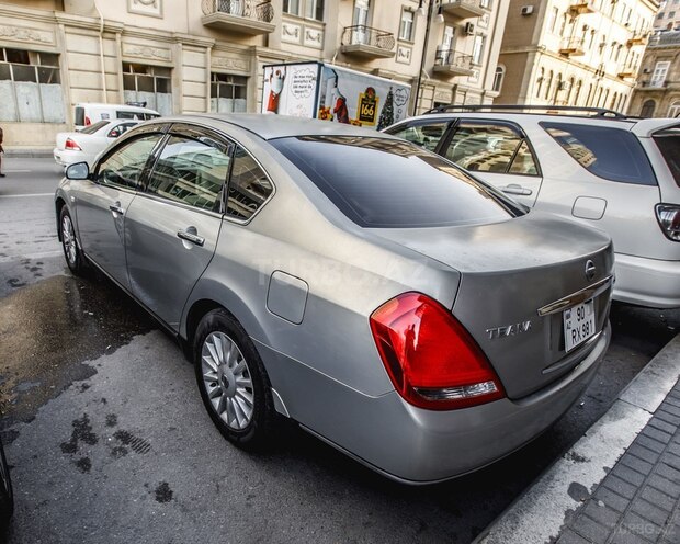 Nissan Teana 2003, 177,000 km - 2.3 l - Bakı