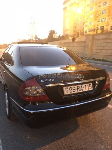 Mercedes E 220 2006, 255,000 km - 2.2 l - Bakı