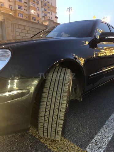 Mercedes E 220 2006, 255,000 km - 2.2 l - Bakı
