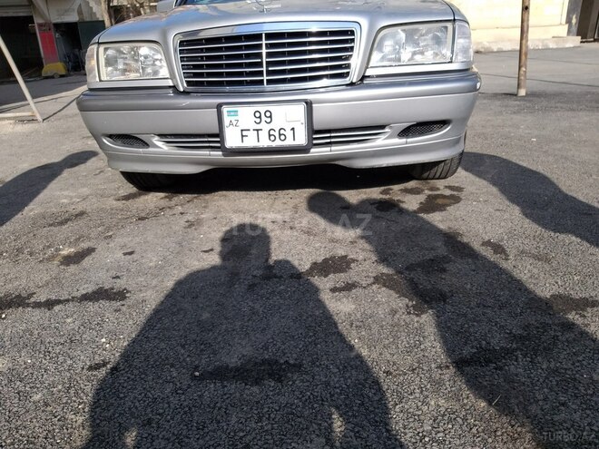 Mercedes C 200 2000, 122,000 km - 2.0 l - Xırdalan