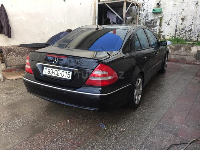 Mercedes E 240 2002, 290,000 km - 2.6 л - Bakı