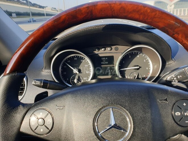 Mercedes GL 550 2010, 98,000 km - 5.5 l - Bakı