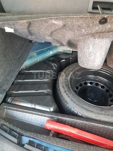 Renault Megane 2005, 135,000 km - 1.4 л - Bakı