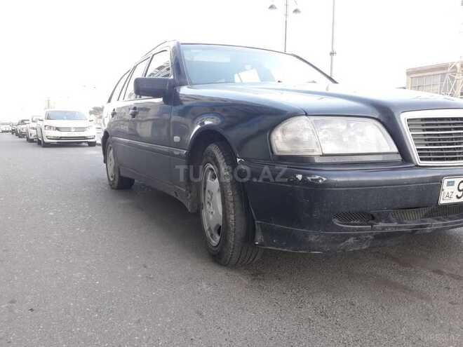 Mercedes C 230 1999, 228,000 km - 0.3 l - Bakı