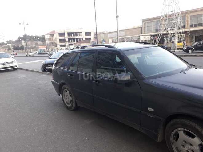 Mercedes C 230 1999, 228,000 km - 0.3 l - Bakı