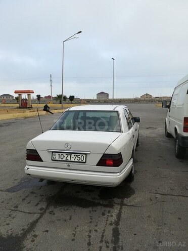 Mercedes E 230 1991, 335,682 km - 2.3 l - Bakı