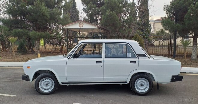 LADA (VAZ) 2107 2006, 130,000 km - 1.6 л - Gəncə