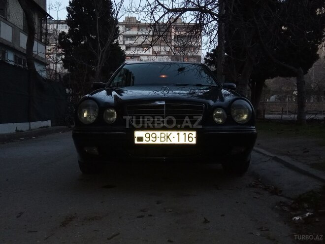 Mercedes E 270 2002, 442,330 km - 2.7 l - Bakı