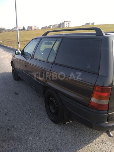 Opel Astra 1996, 450,000 km - 1.6 l - Bakı