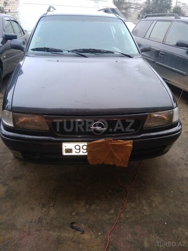 Opel Astra 1996, 450,000 km - 1.6 l - Bakı