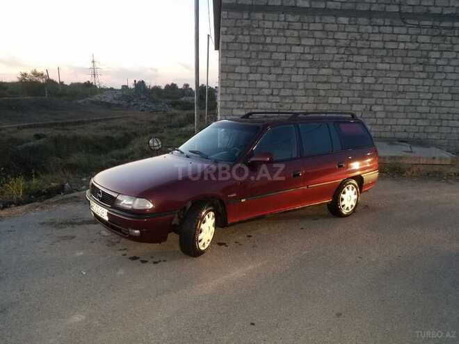 Opel Astra 1996, 200,000 km - 2.0 l - Xaçmaz
