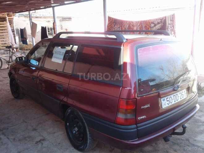Opel Astra 1996, 200,000 km - 2.0 l - Xaçmaz