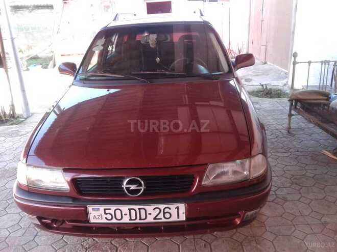 Opel Astra 1996, 200,000 km - 2.0 l - Xaçmaz