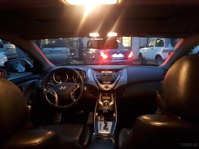 Hyundai Elantra 2013, 132,000 km - 1.8 л - Bakı