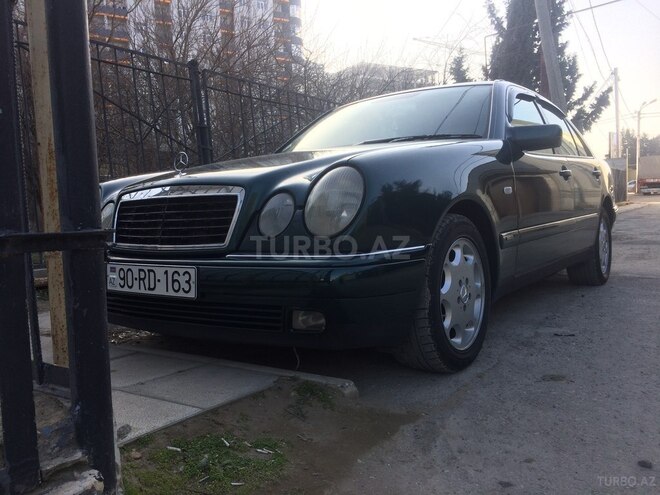 Mercedes E 230 1995, 360,000 km - 0.2 л - Bakı