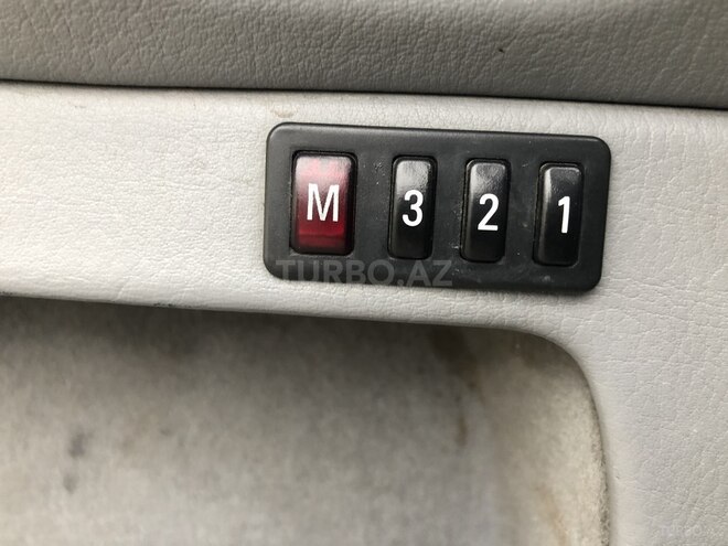 BMW 528 1996, 230,000 km - 2.8 л - Bakı