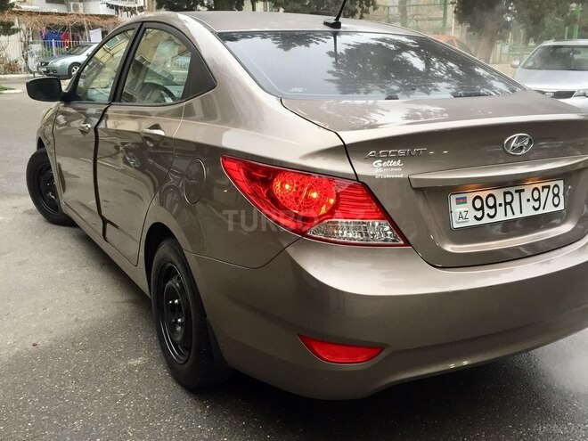 Hyundai Accent 2011, 150,000 km - 1.6 l - Bakı