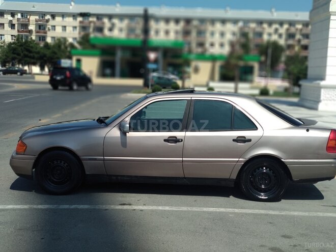 Mercedes C 180 1993, 687,946 km - 1.8 l - Sumqayıt