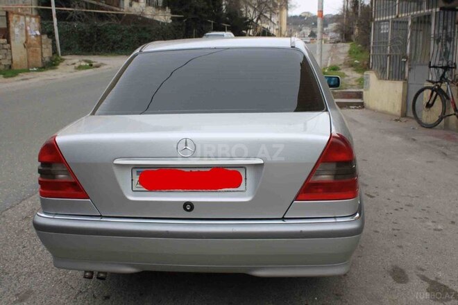 Mercedes C 220 1996, 286,000 km - 2.2 l - Bakı