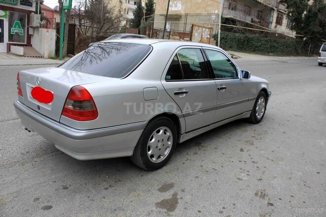 Mercedes C 220 1996, 286,000 km - 2.2 l - Bakı