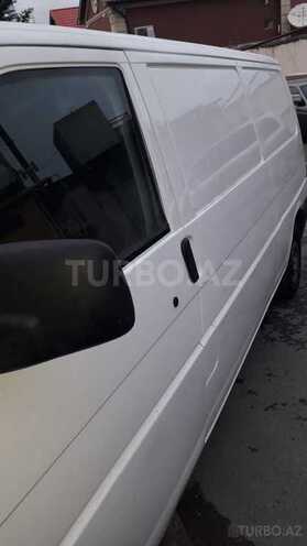 Volkswagen Transporter 1996, 300,000 km - 2.4 l - Bakı