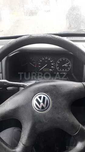 Volkswagen Transporter 1996, 300,000 km - 2.4 l - Bakı