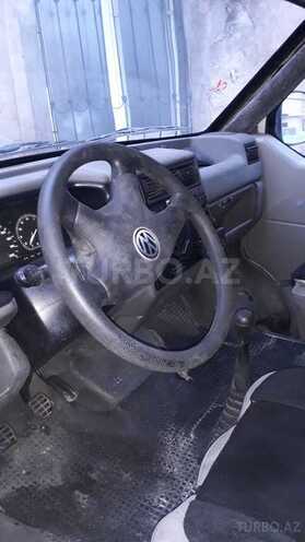 Volkswagen Transporter 1996, 300,000 km - 2.4 l - Bakı