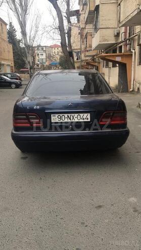 Mercedes E 220 1996, 450,000 km - 2.2 л - Masallı