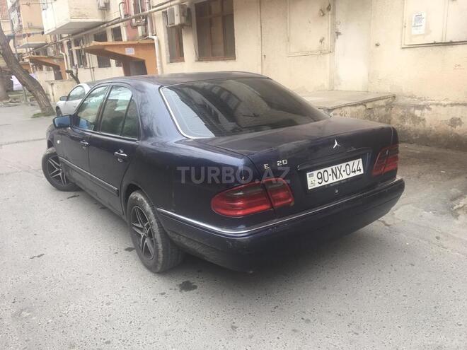 Mercedes E 220 1996, 450,000 km - 2.2 л - Masallı