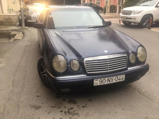 Mercedes E 220 1996, 450,000 km - 2.2 л - Masallı