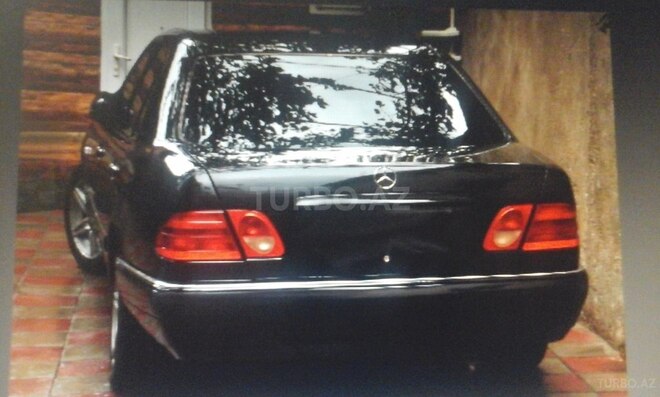 Mercedes E 230 1995, 250,000 km - 2.3 l - Bakı