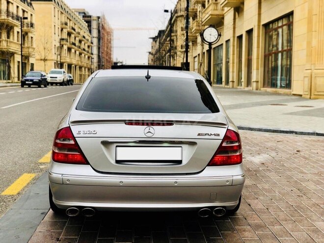 Mercedes E 320 2002, 232,000 km - 3.2 л - Bakı