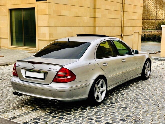 Mercedes E 320 2002, 232,000 km - 3.2 л - Bakı