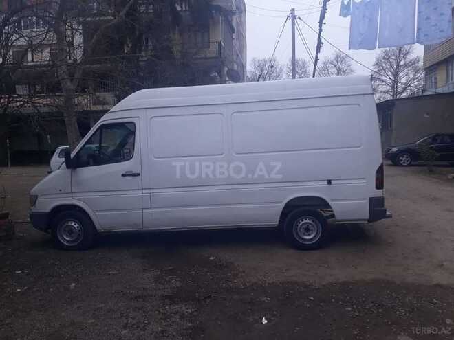 Mercedes Sprinter 208 1995, 407,000 km - 2.5 л - Gəncə