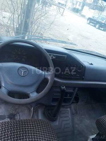 Mercedes Sprinter 208 1995, 407,000 km - 2.5 л - Gəncə