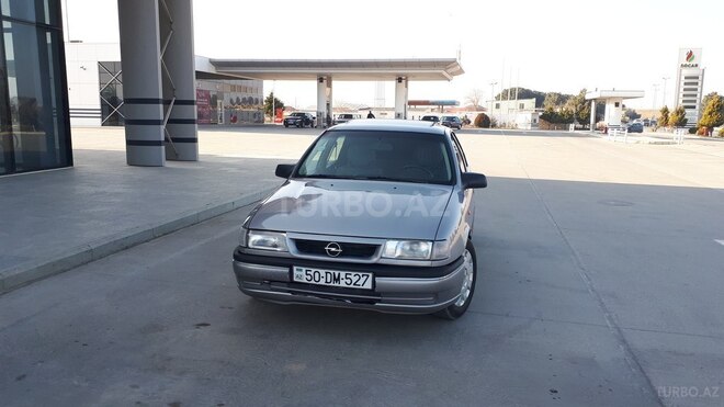 Opel Vectra 1993, 356,325 km - 1.6 l - Bakı
