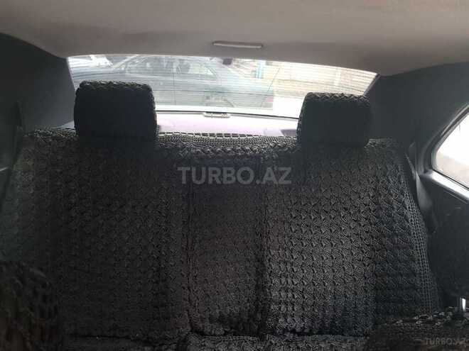 Mercedes E 230 1996, 318,700 km - 2.3 l - Yevlax