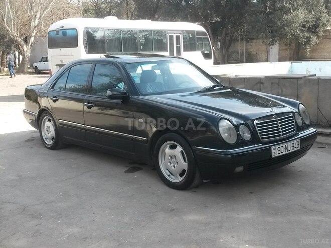 Mercedes E 240 1998, 450,000 km - 2.4 l - Bakı