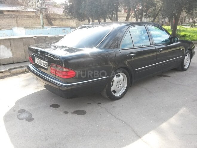 Mercedes E 240 1998, 450,000 km - 2.4 l - Bakı