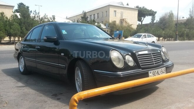 Mercedes E 240 1998, 450,000 km - 2.4 l - Bakı