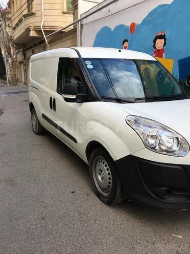 Fiat Doblo 2014, 136,500 km - 1.4 l - Bakı