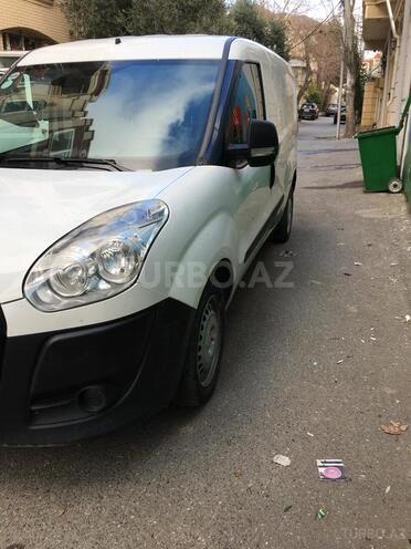 Fiat Doblo 2014, 136,500 km - 1.4 l - Bakı
