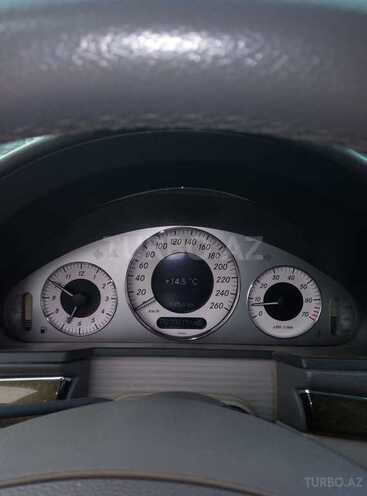 Mercedes E 320 2003, 220,000 km - 3.2 l - Gəncə