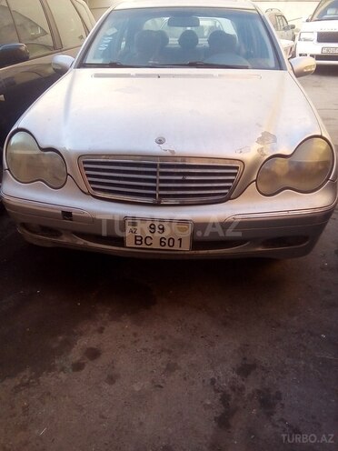 Mercedes C 240 2000, 220,000 km - 2.4 l - Bakı