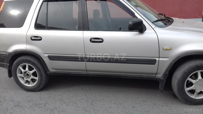 Honda CR-V 1996, 325,000 km - 2.0 l - Zaqatala