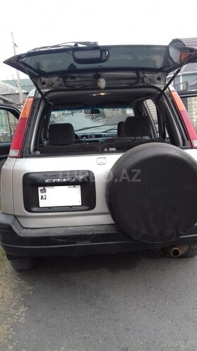 Honda CR-V 1996, 325,000 km - 2.0 l - Zaqatala
