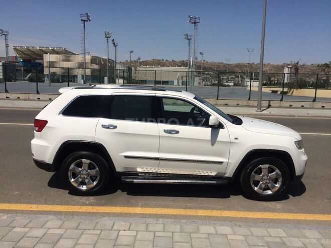 Jeep Grand Cherokee 2011, 109,890 km - 3.6 л - Bakı